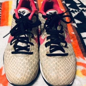 Kobe 6 shoe